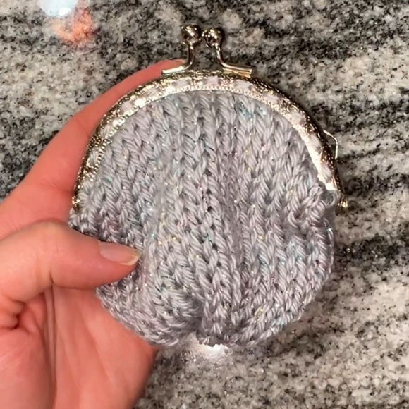 Knitted Coin Purse- Sliver - Picture 11 of 13